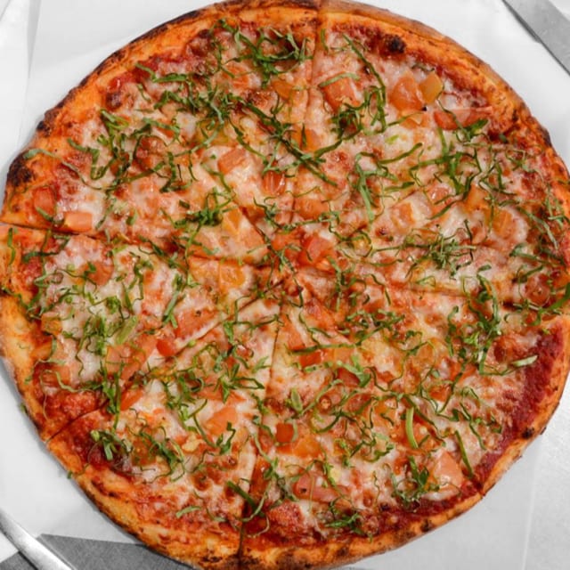 Margherita Pizza 18" (XL).